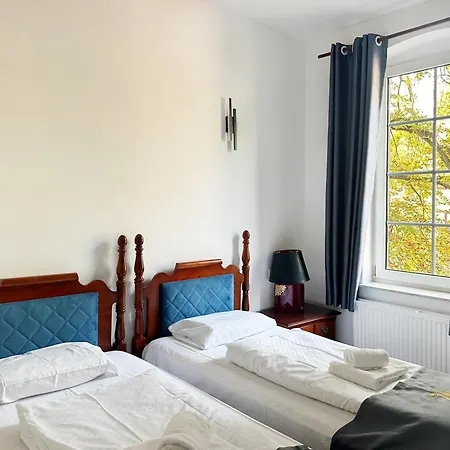 Hotel Petit Am Wannsee 2* 柏林