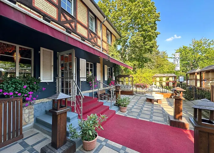 Hotel Petit Am Wannsee 酒店 2*